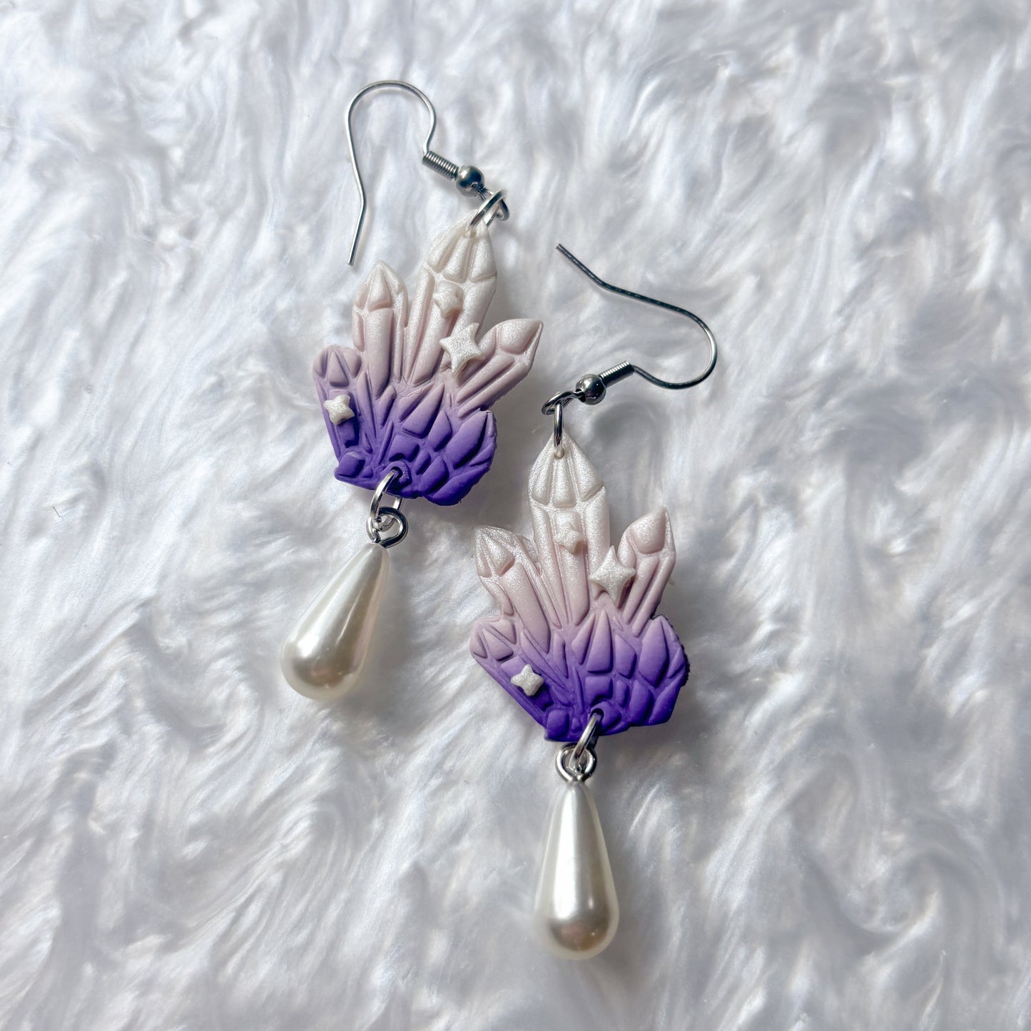 CRYSTALS & PEARL EARRINGS
