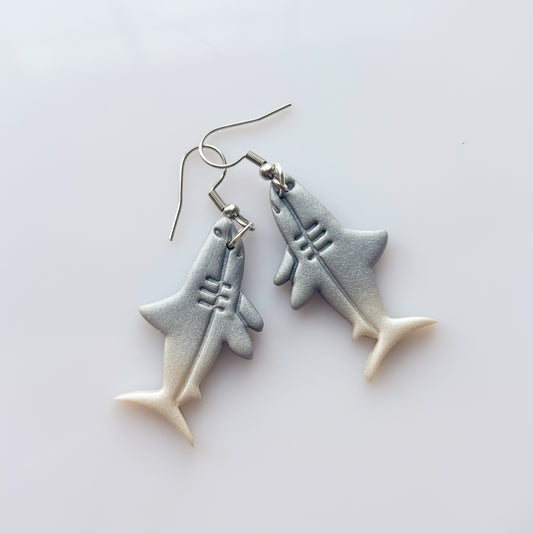 SHARK EARRINGS (SILVER)