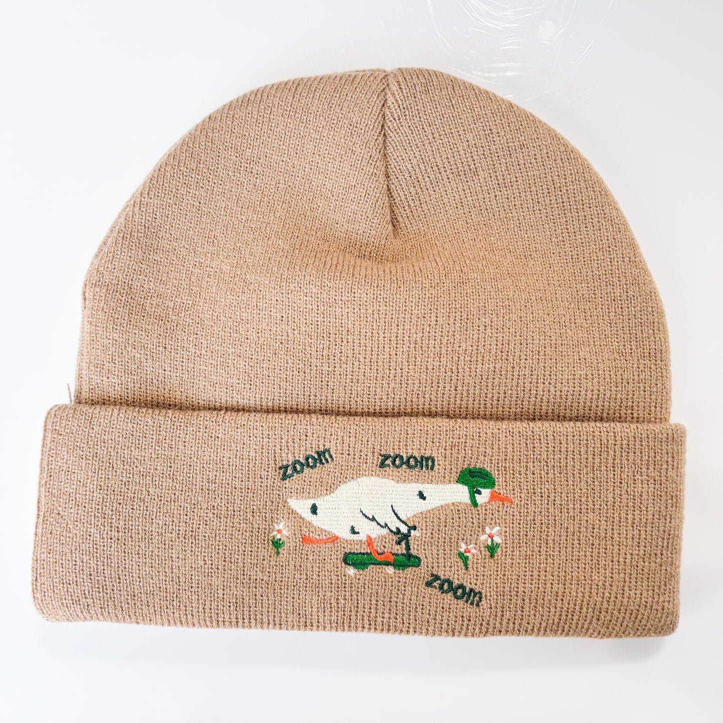 ZOOM ZOOM SKATEBOARDING GOOSE BEANIE