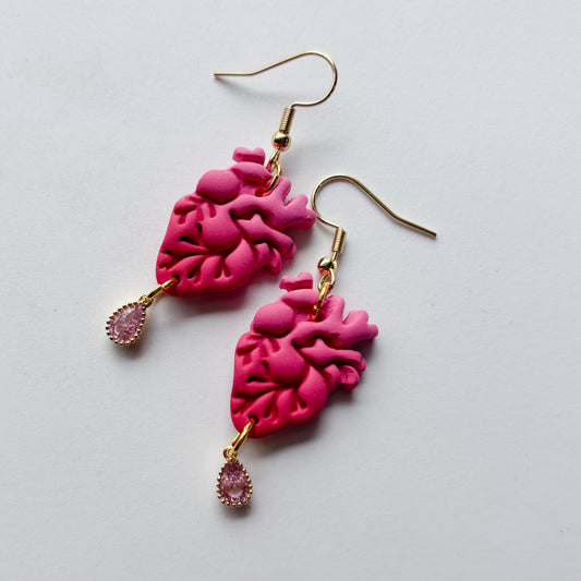 RED/PINK OMBRE ANATOMICAL HEART EARRINGS