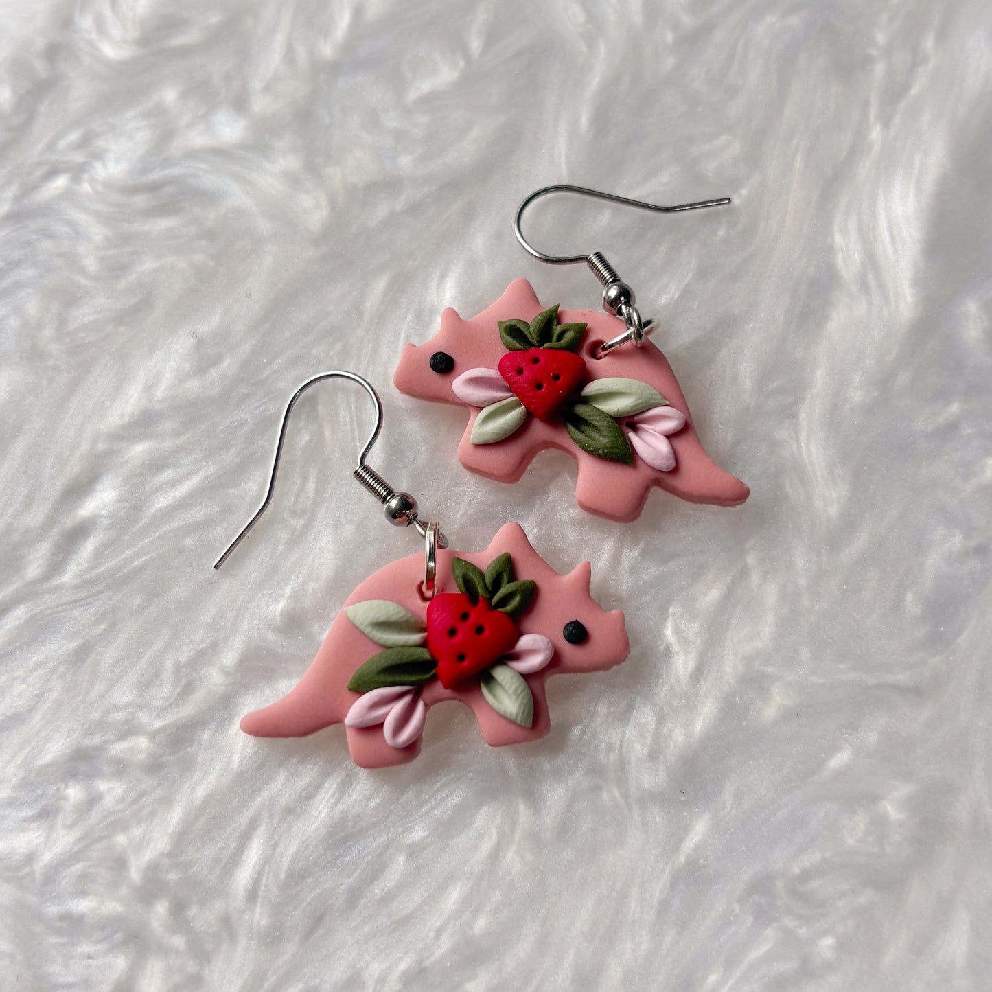 STRAWBERRY DINO EARRINGS (TRICERATOPS)