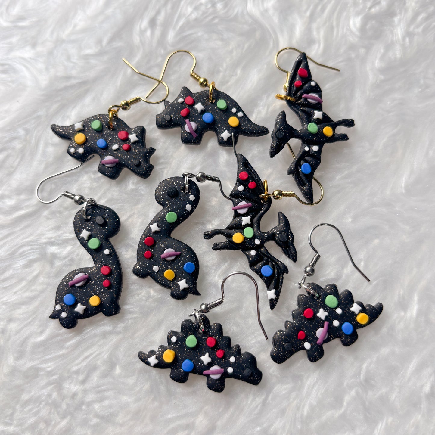 SPACE DINO EARRINGS (BRONTO)