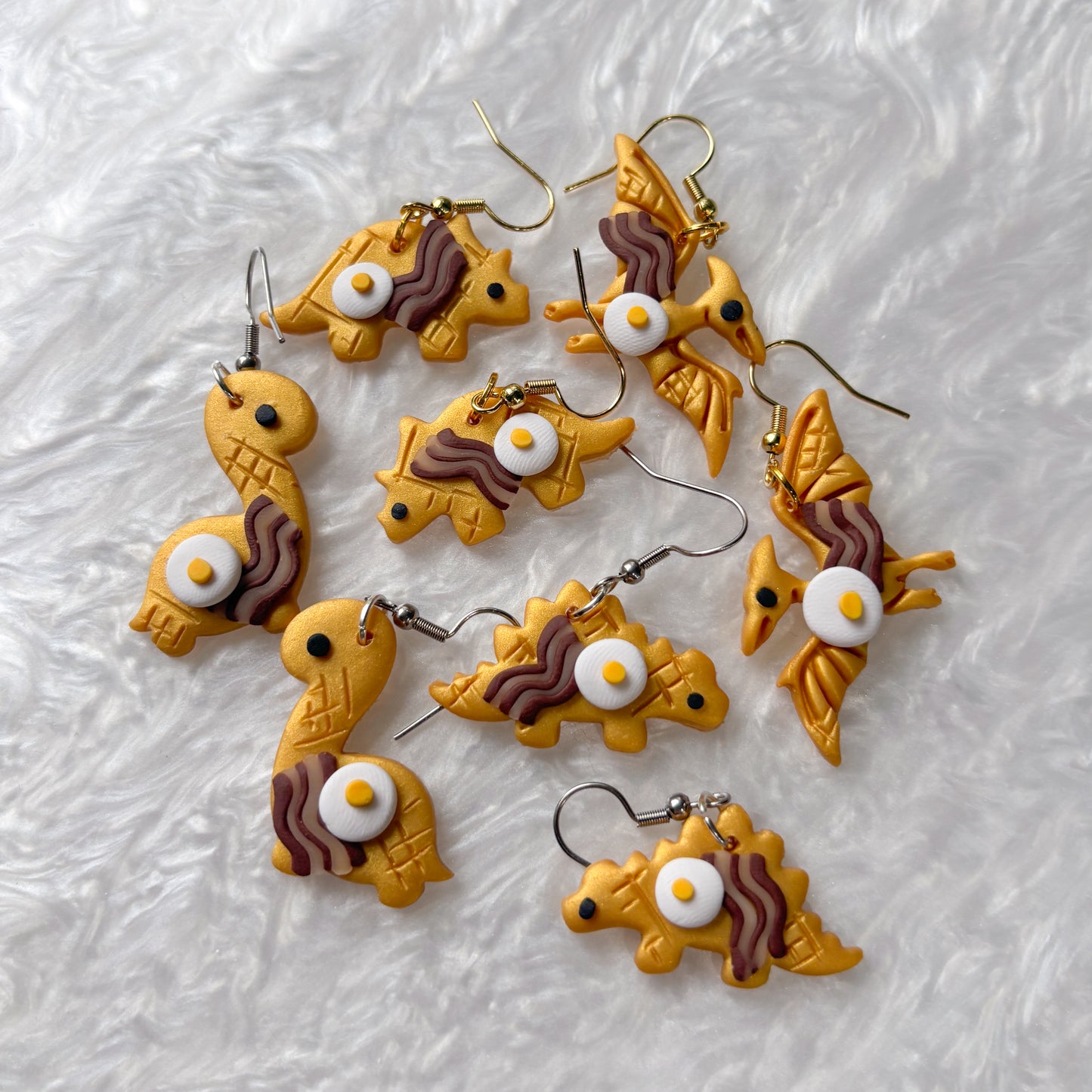 BREAKFAST DINO EARRINGS (PTERODACTYL)